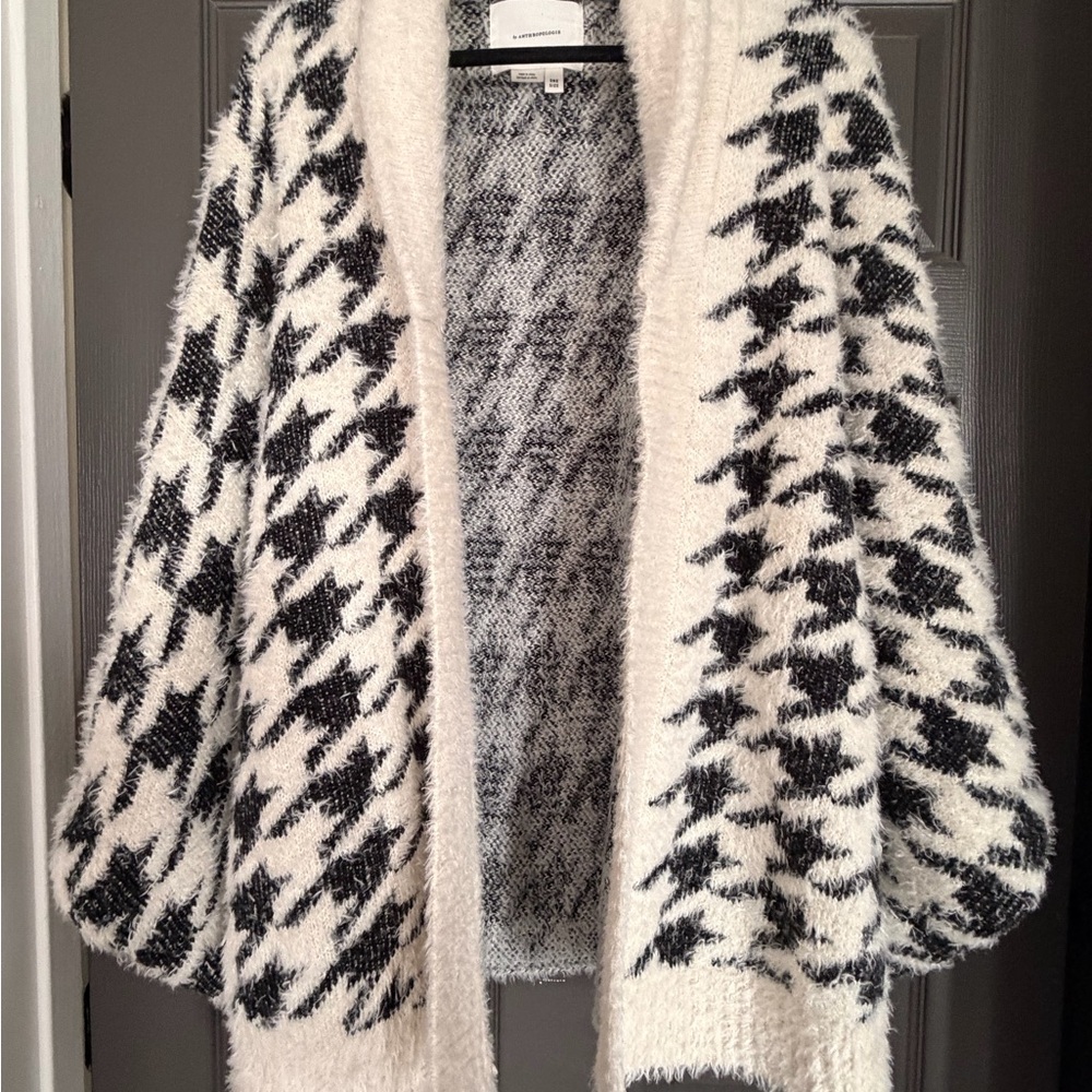 Anthropologie Black and White Houndstooth Maeve Cardigan
